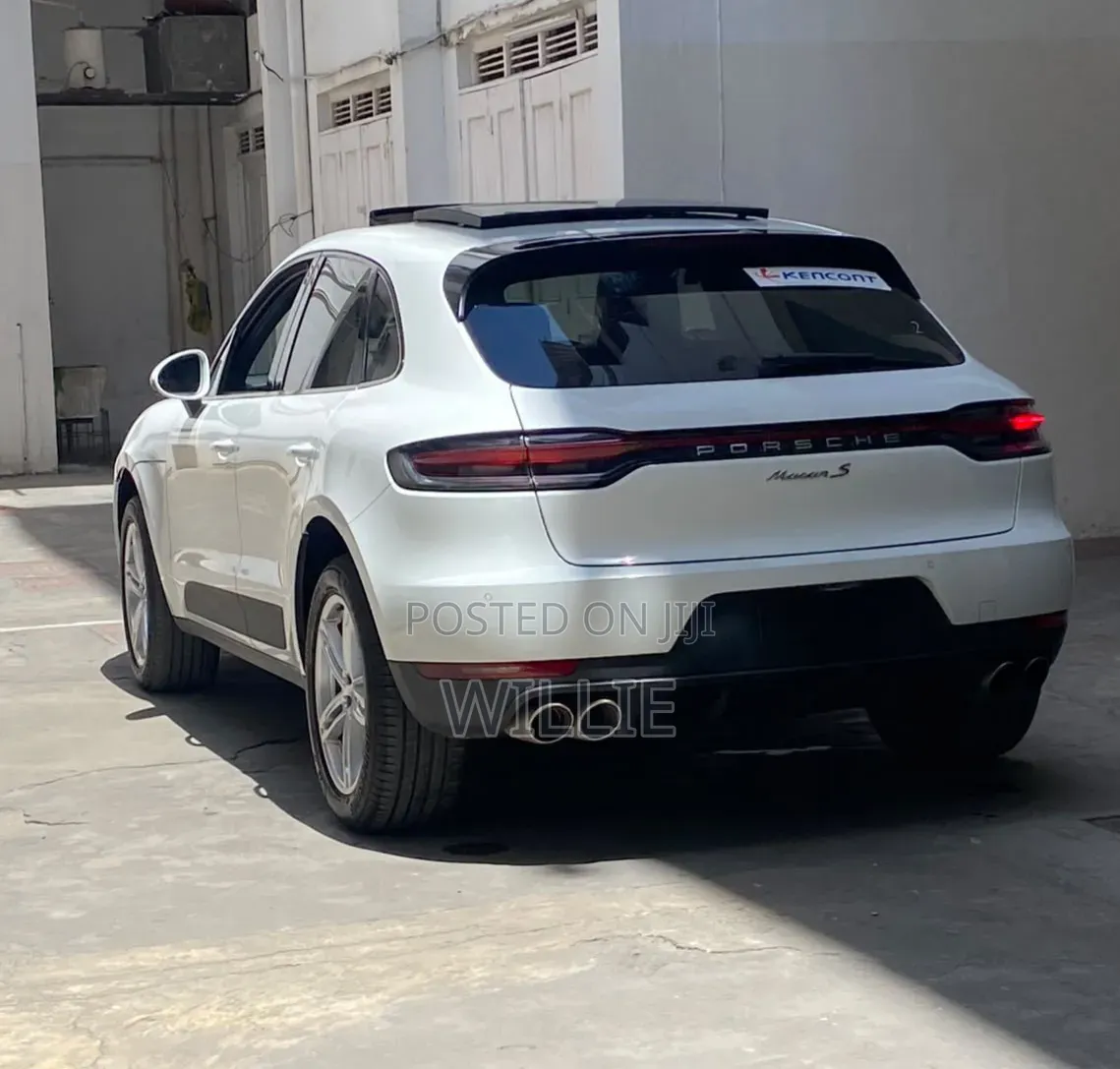 Porsche Cayenne 2020 White