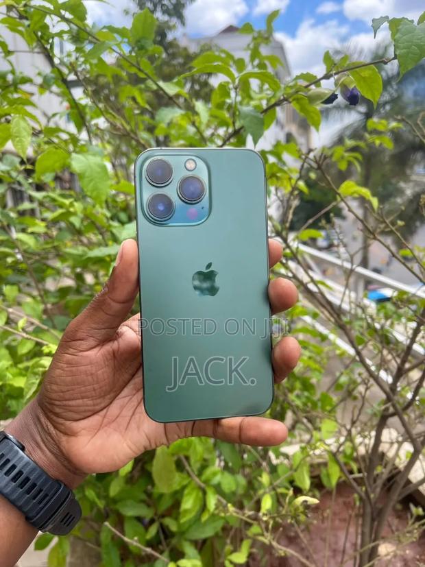 Apple iPhone 13 Pro 256 GB Green - thumbnail 2