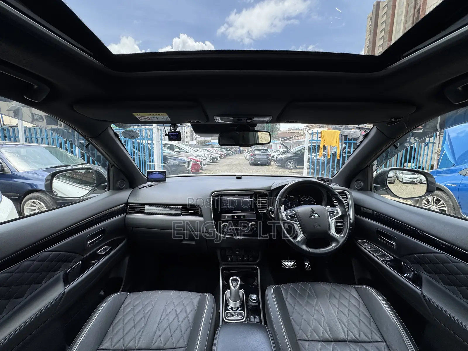 Mitsubishi Outlander 2.4 PHEV AWD 2019 Pearl