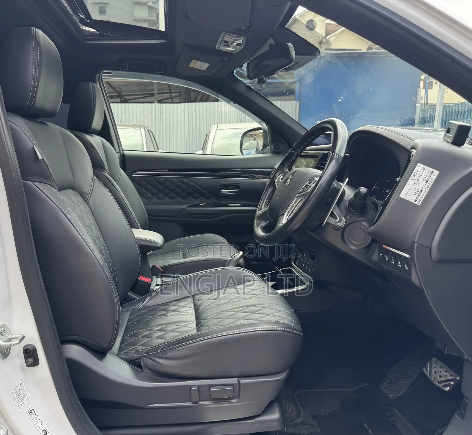 Mitsubishi Outlander 2.4 PHEV AWD 2019 Pearl