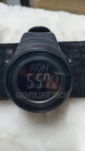 Daily Style Wrist Watch