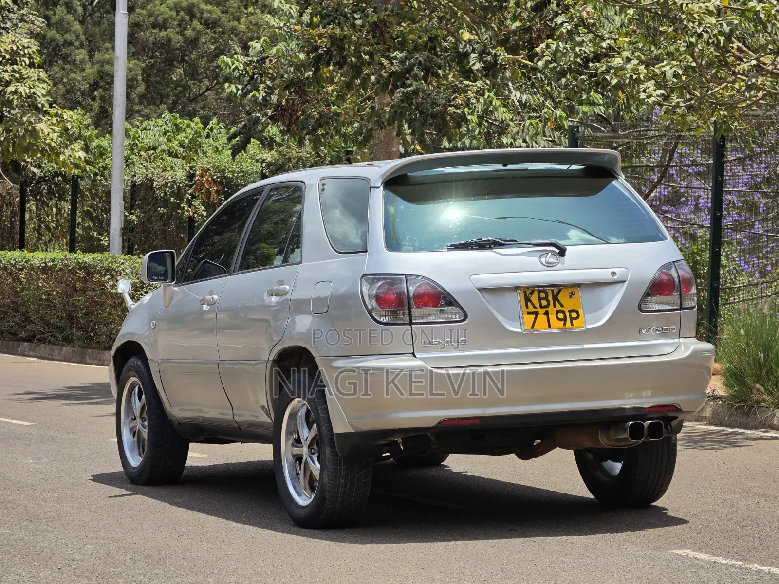 Toyota Harrier 3.0 V6 2002 Silver