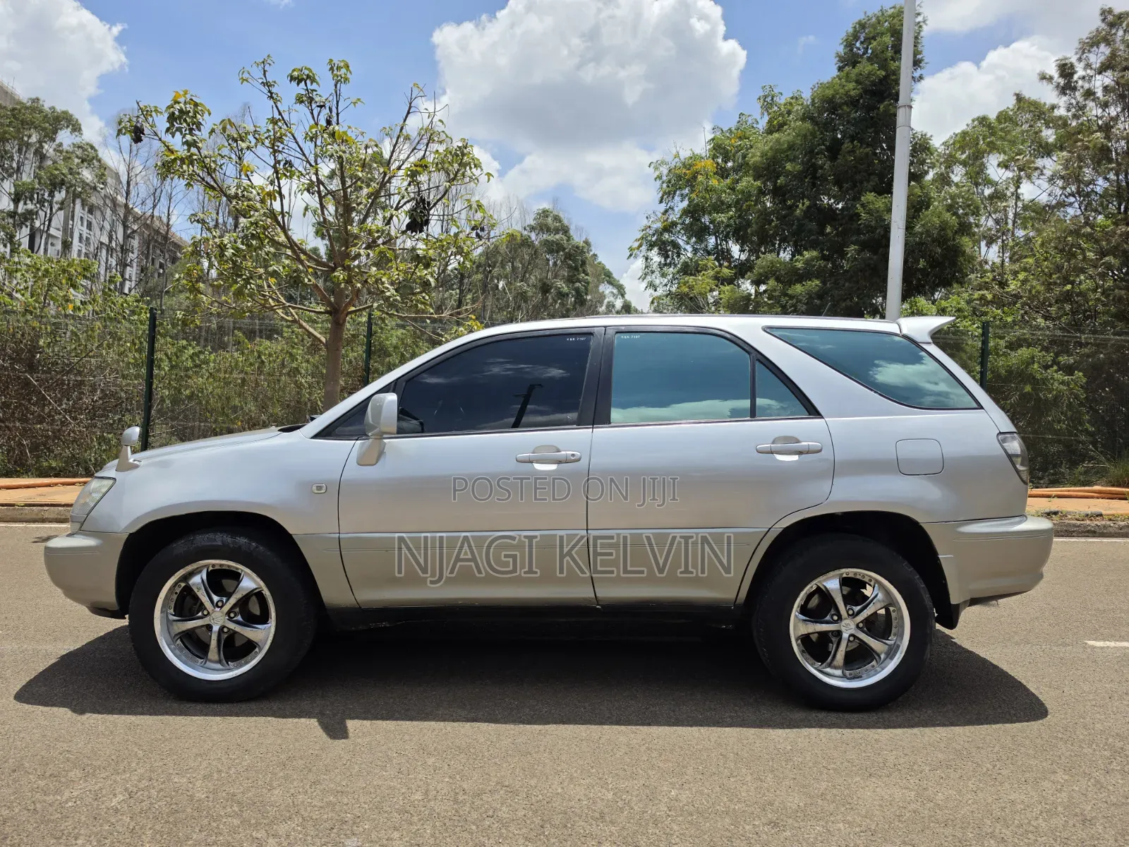 Toyota Harrier 3.0 V6 2002 Silver
