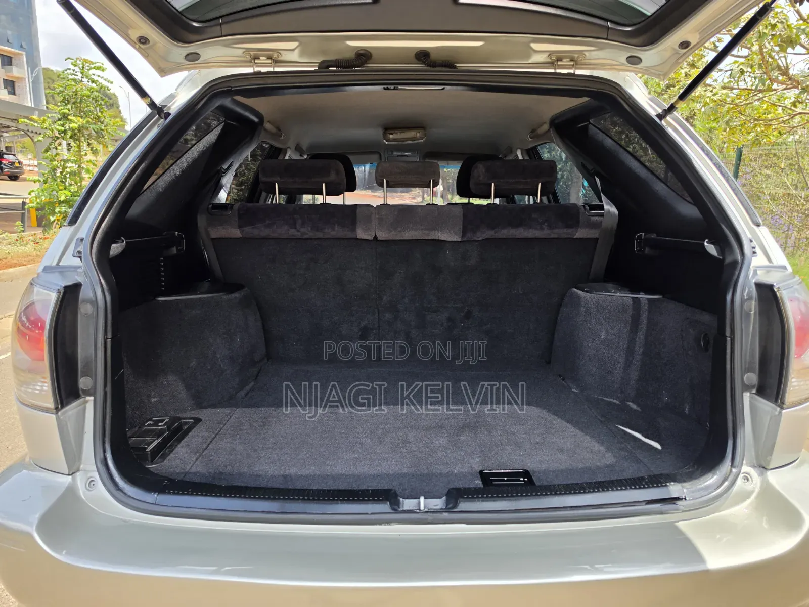 Toyota Harrier 3.0 V6 2002 Silver