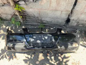 BMW 320i E90 (2010) Front Bumper, Bonnet & Crash Bar