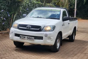 Toyota Hilux 2010 White