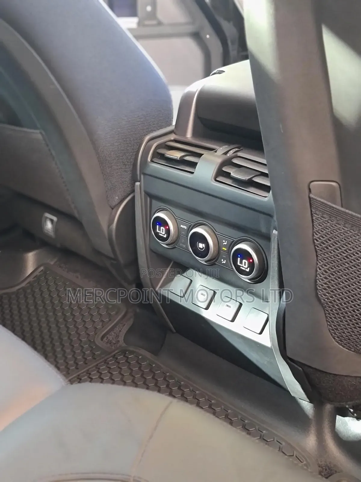 Land Rover Defender 2022 Matt Black