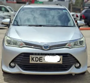 Toyota Corolla Fielder 2015 Silver