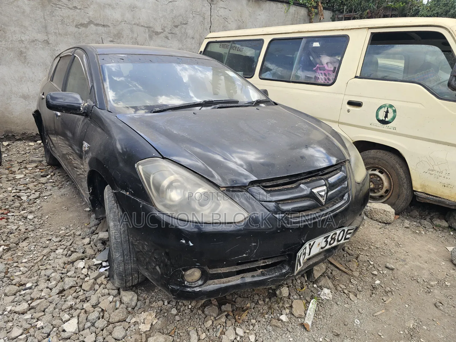 Toyota Caldina 2007 Black