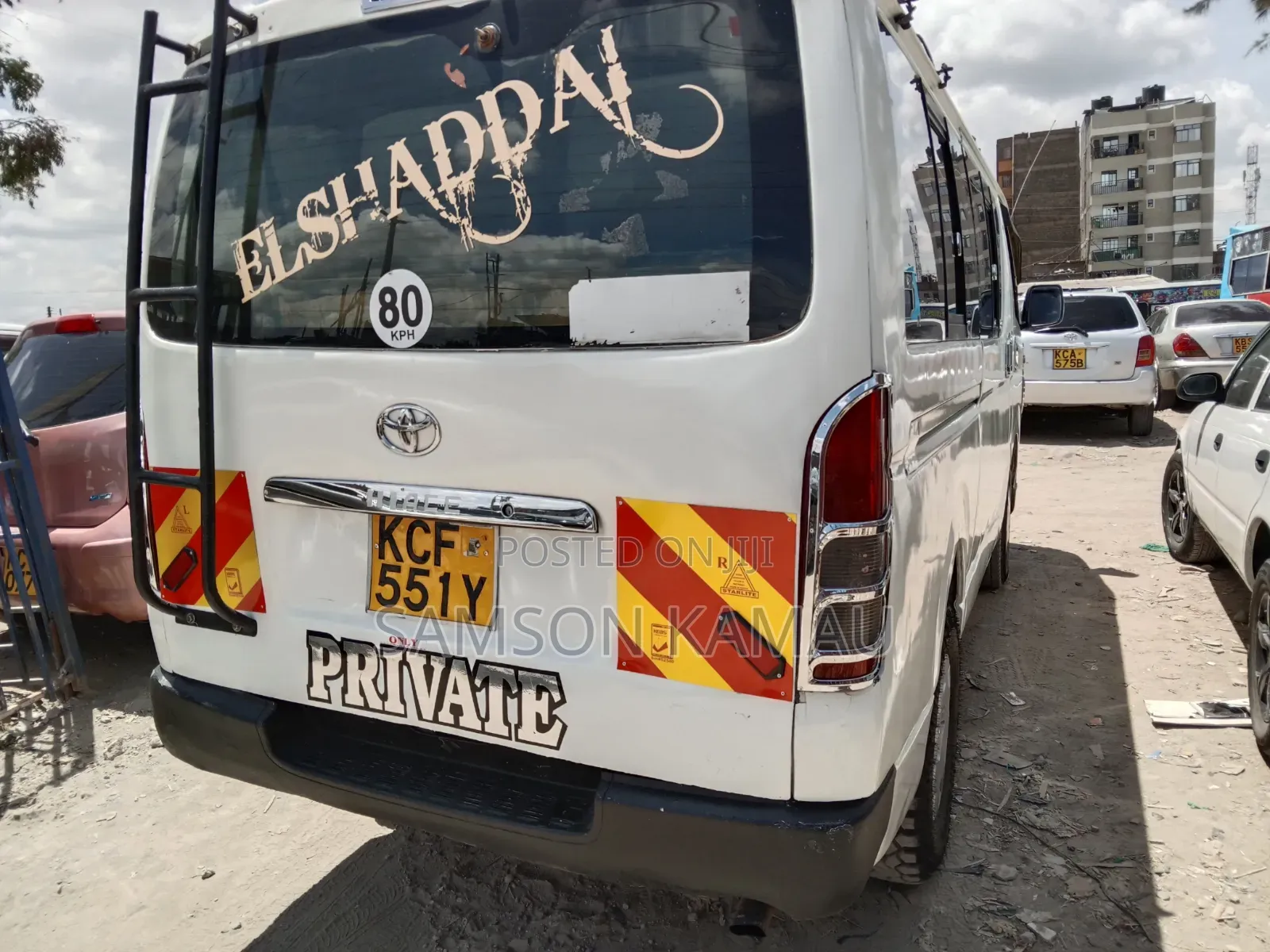 Toyota HiAce 2009 White