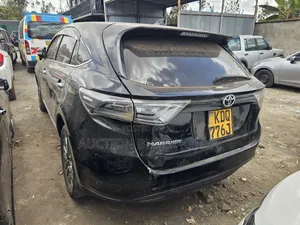 Toyota Harrier 2017 Black