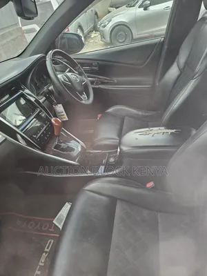 Toyota Harrier 2017 Black
