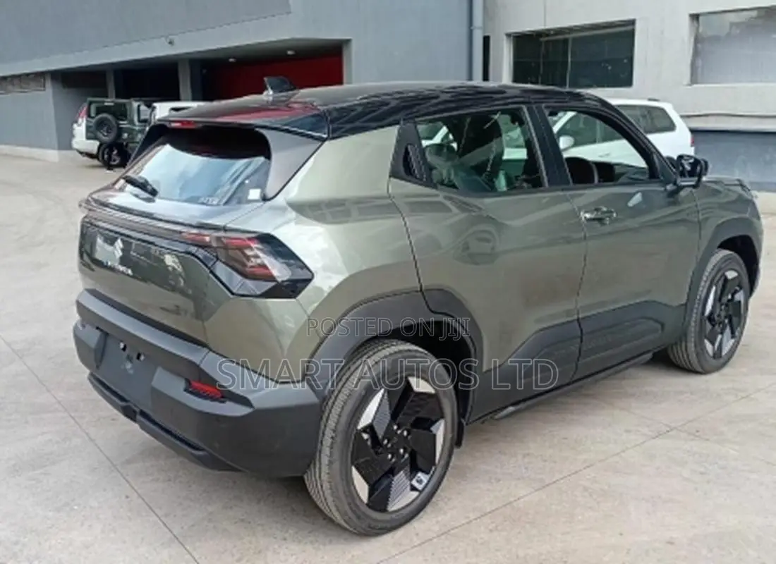 New Suzuki e Vitara 2026 Green