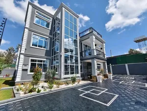 5bdrm Villa in Ol Keri for sale