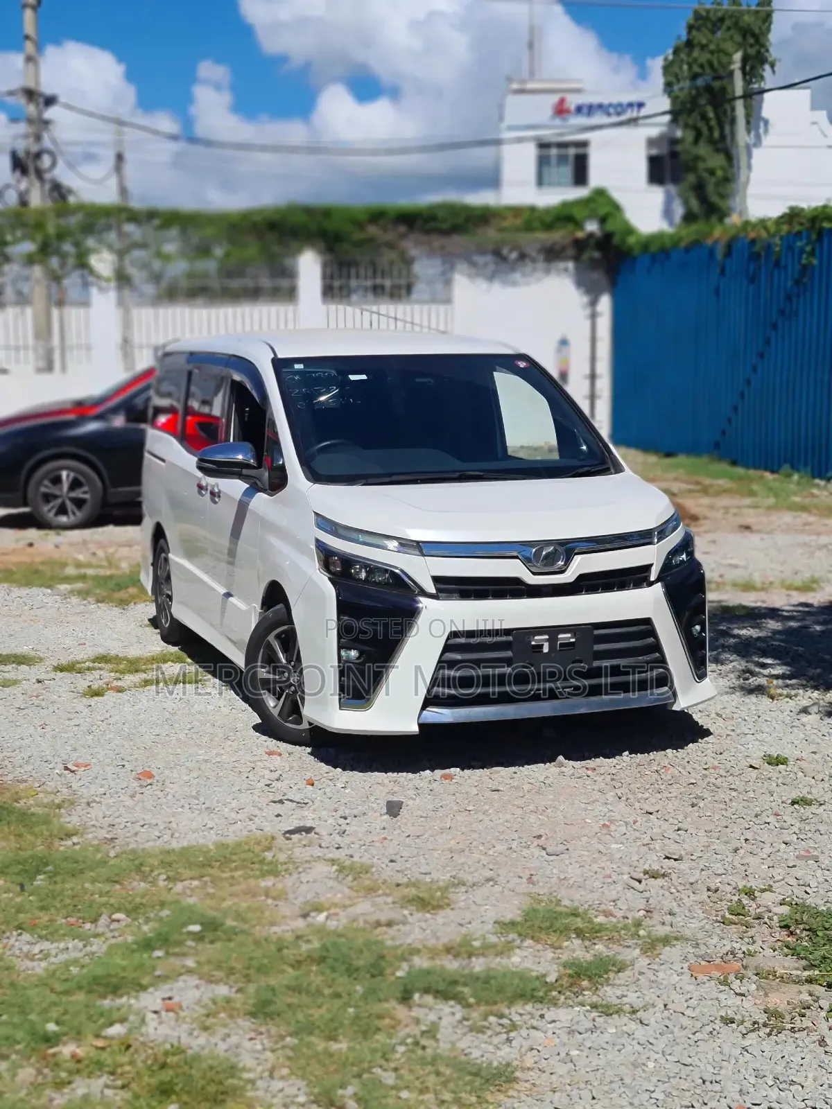 Toyota Voxy 2019 Pearl