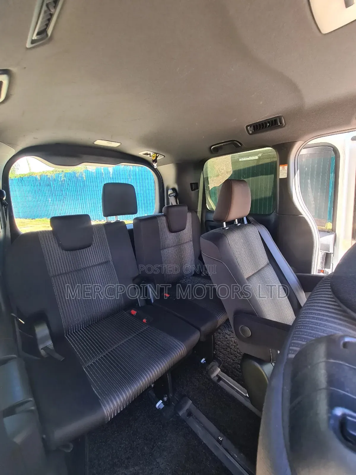 Toyota Voxy 2019 Pearl