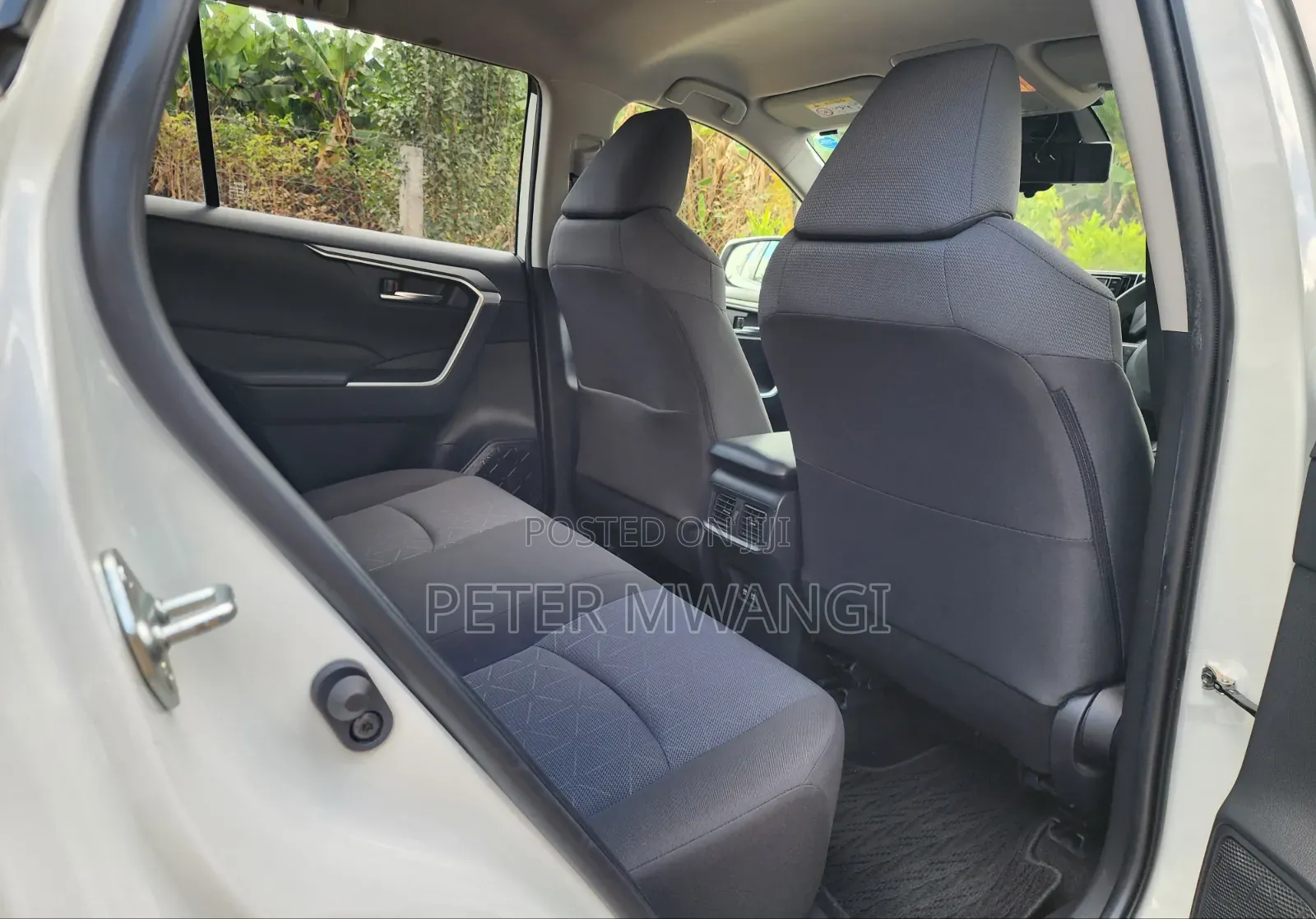 Toyota RAV4 2019 White