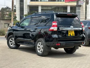 Toyota Land Cruiser Prado 2014 Black