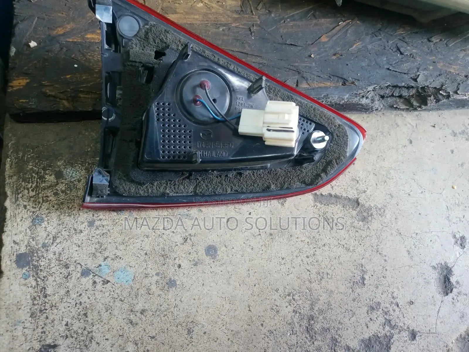 Mazda 2 / Demio Bootlight 2015 - 2023 Model