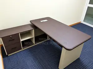 Modern Executive Office Desk | Manager's Desk With Side Storage
