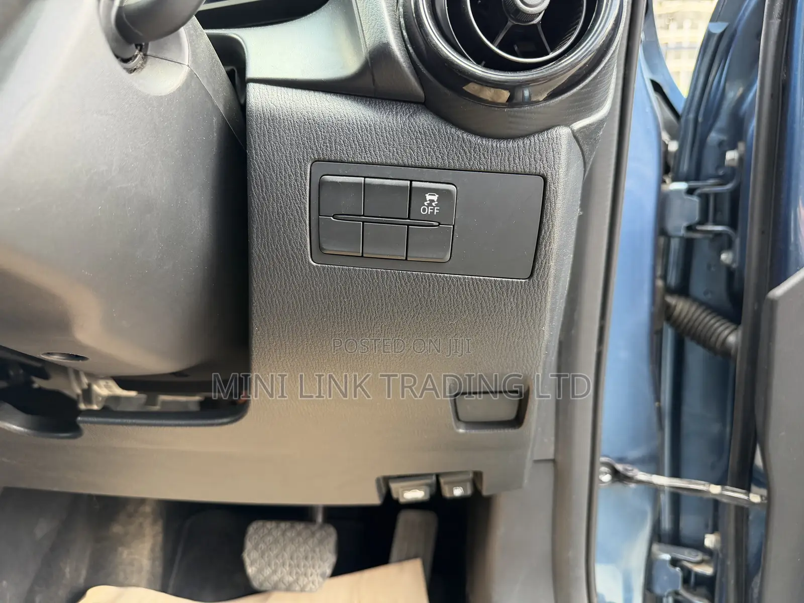 Mazda 2 2020 Blue