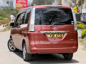 Nissan Serena 2014 Brown