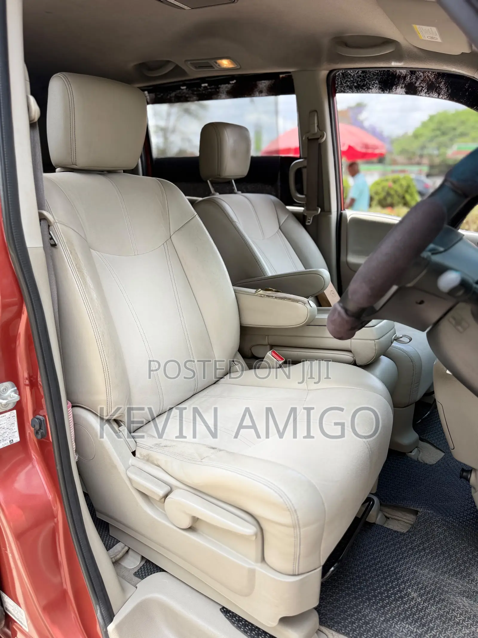 Nissan Serena 2014 Brown