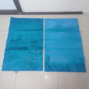 Fluffy Bedside/Rabbit Furdoormat