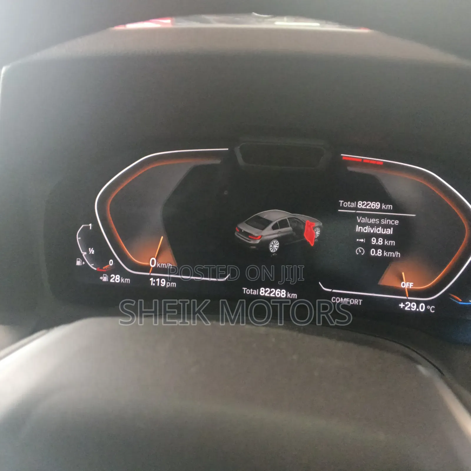 BMW 320i 2019 Black