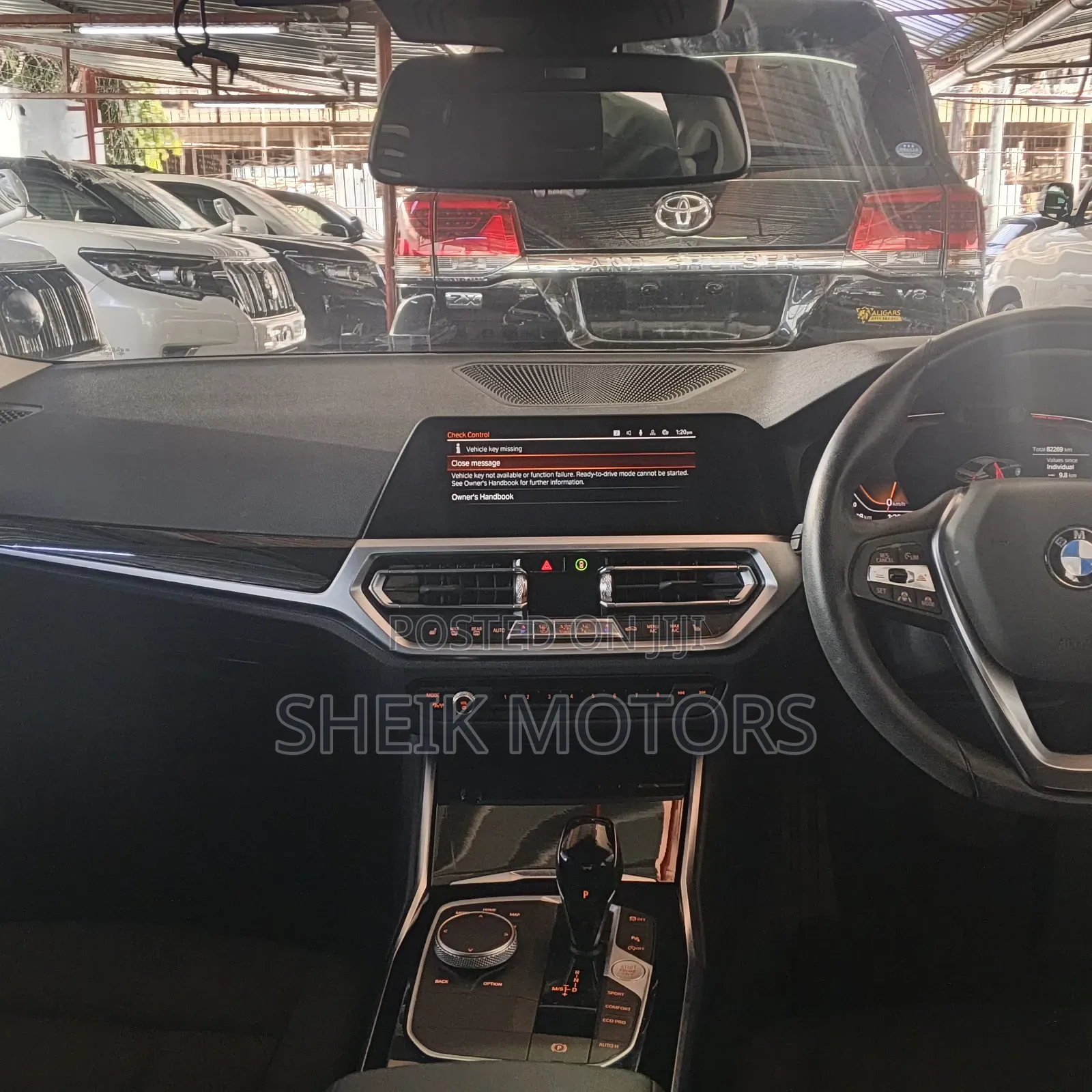 BMW 320i 2019 Black