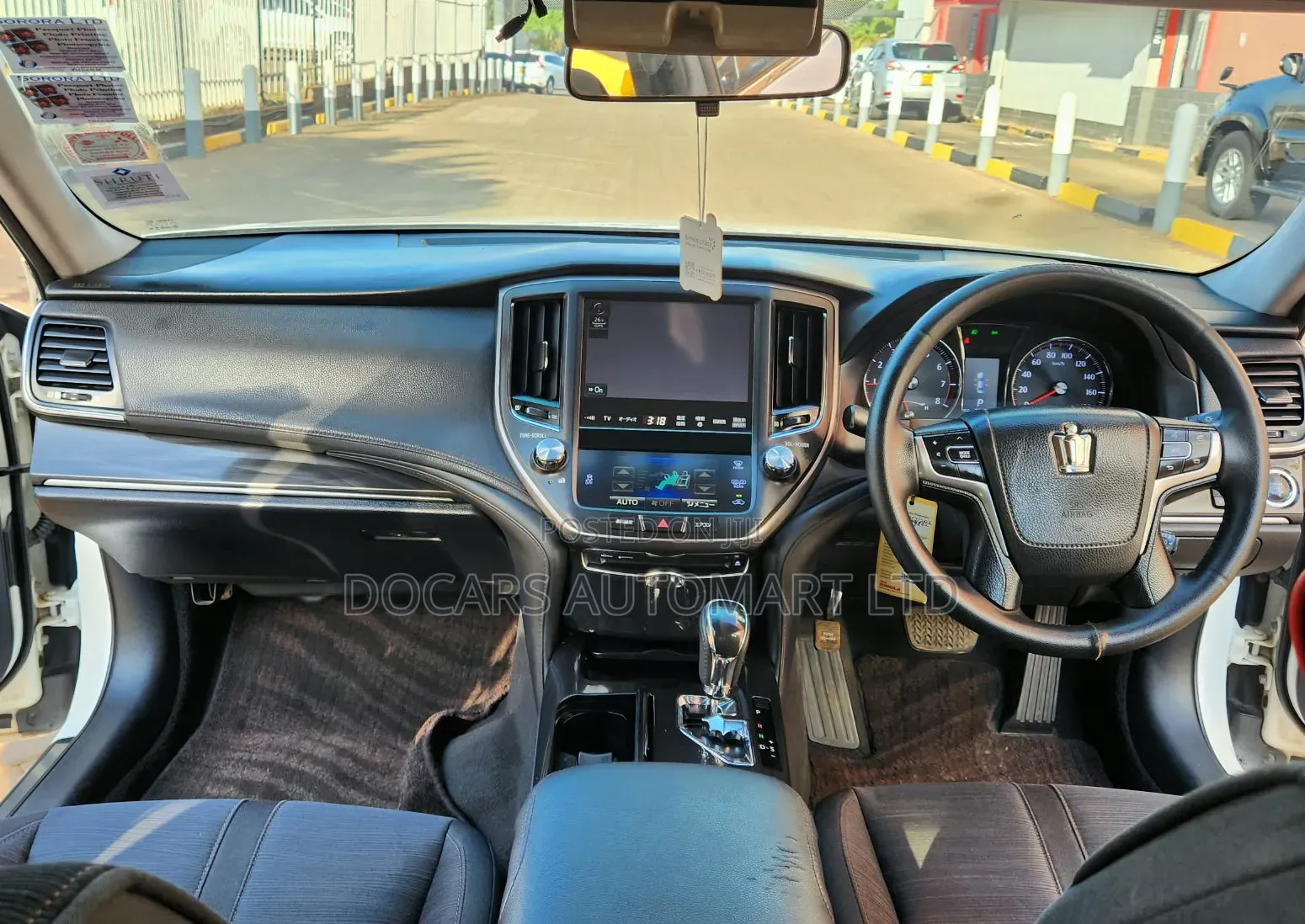 Toyota Crown 2015 Pearl