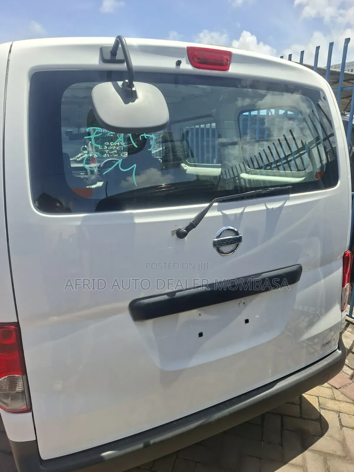 Nissan NV200 2019 White