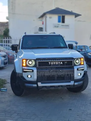Toyota Land Cruiser Prado 2.7 2024 White