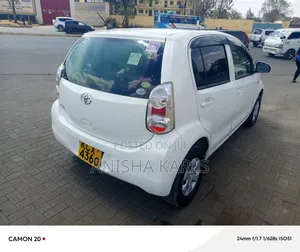 Toyota Passo 2013 White