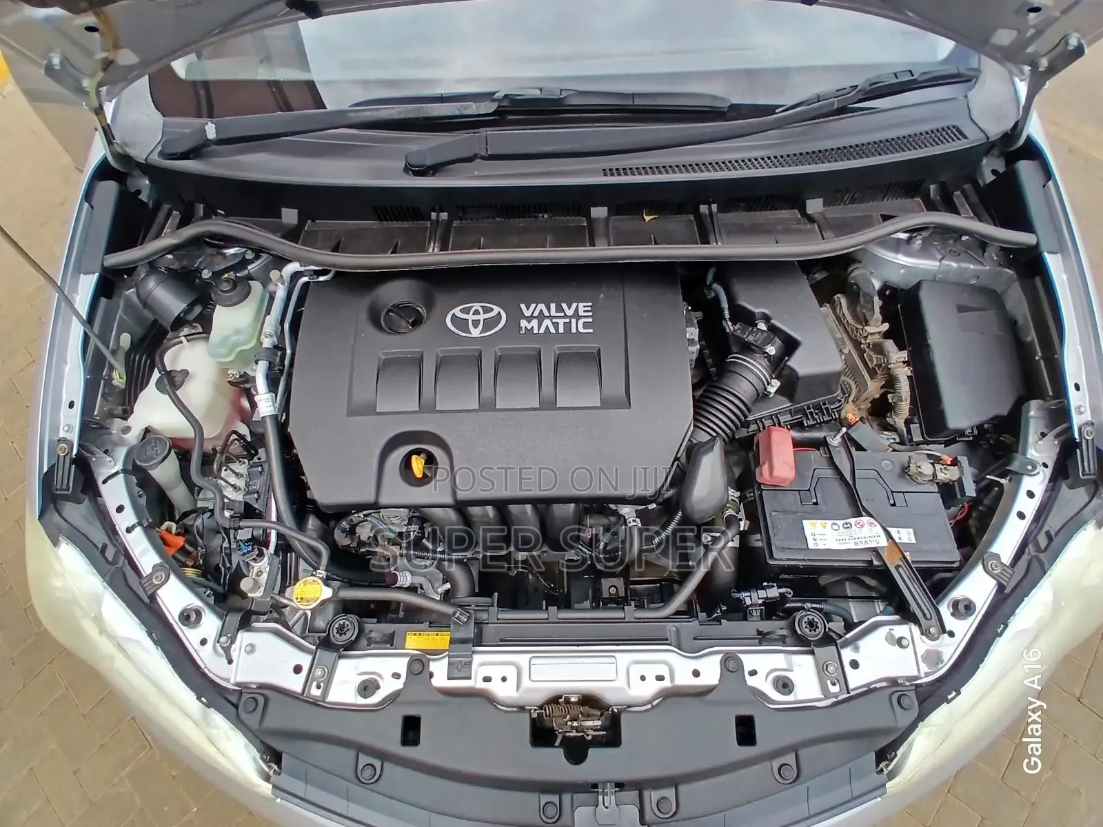 Toyota Wish 2012 Silver