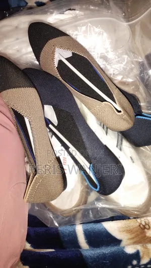 Women's Flats