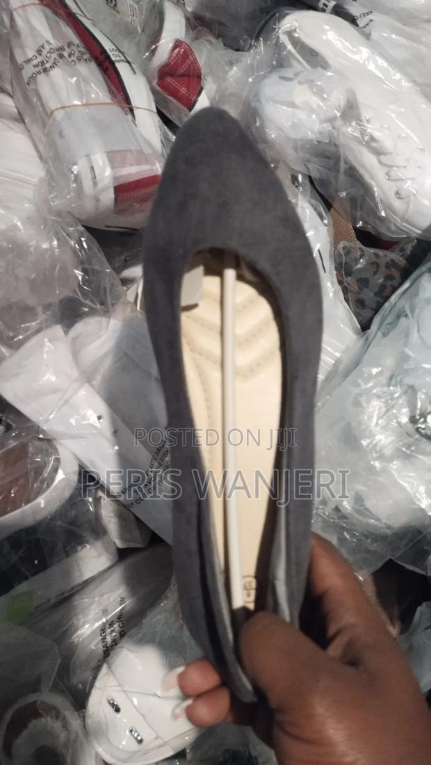 Women's Flats - thumbnail 4
