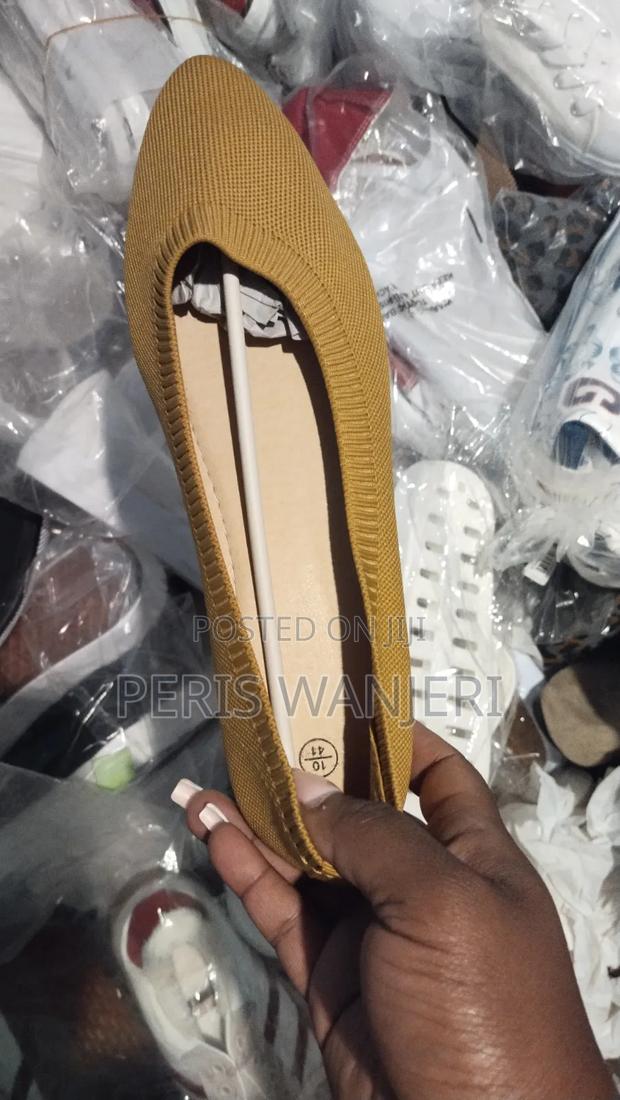 Women's Flats - thumbnail 6