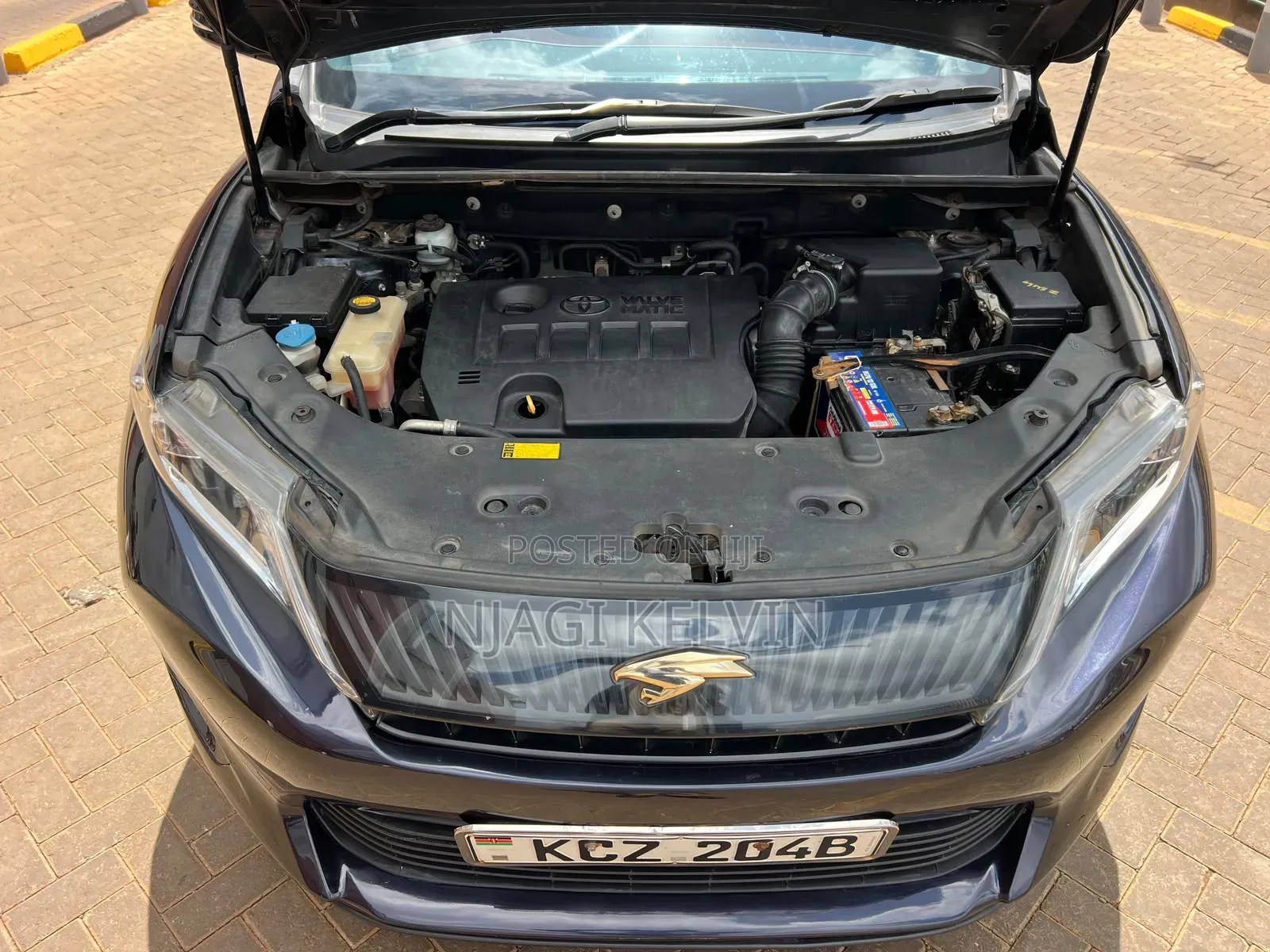 Toyota Harrier 2.0 2014 Black