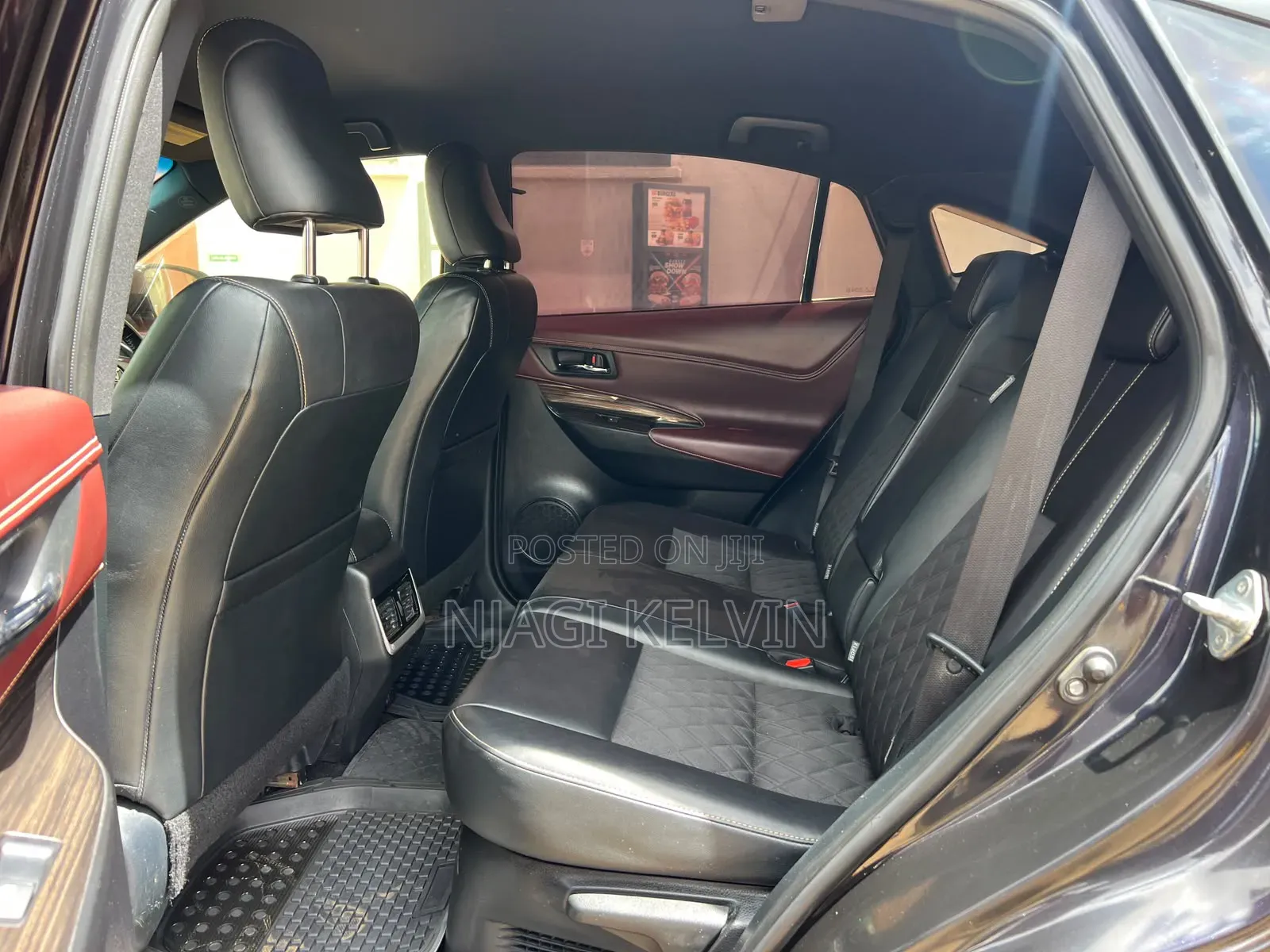 Toyota Harrier 2.0 2014 Black