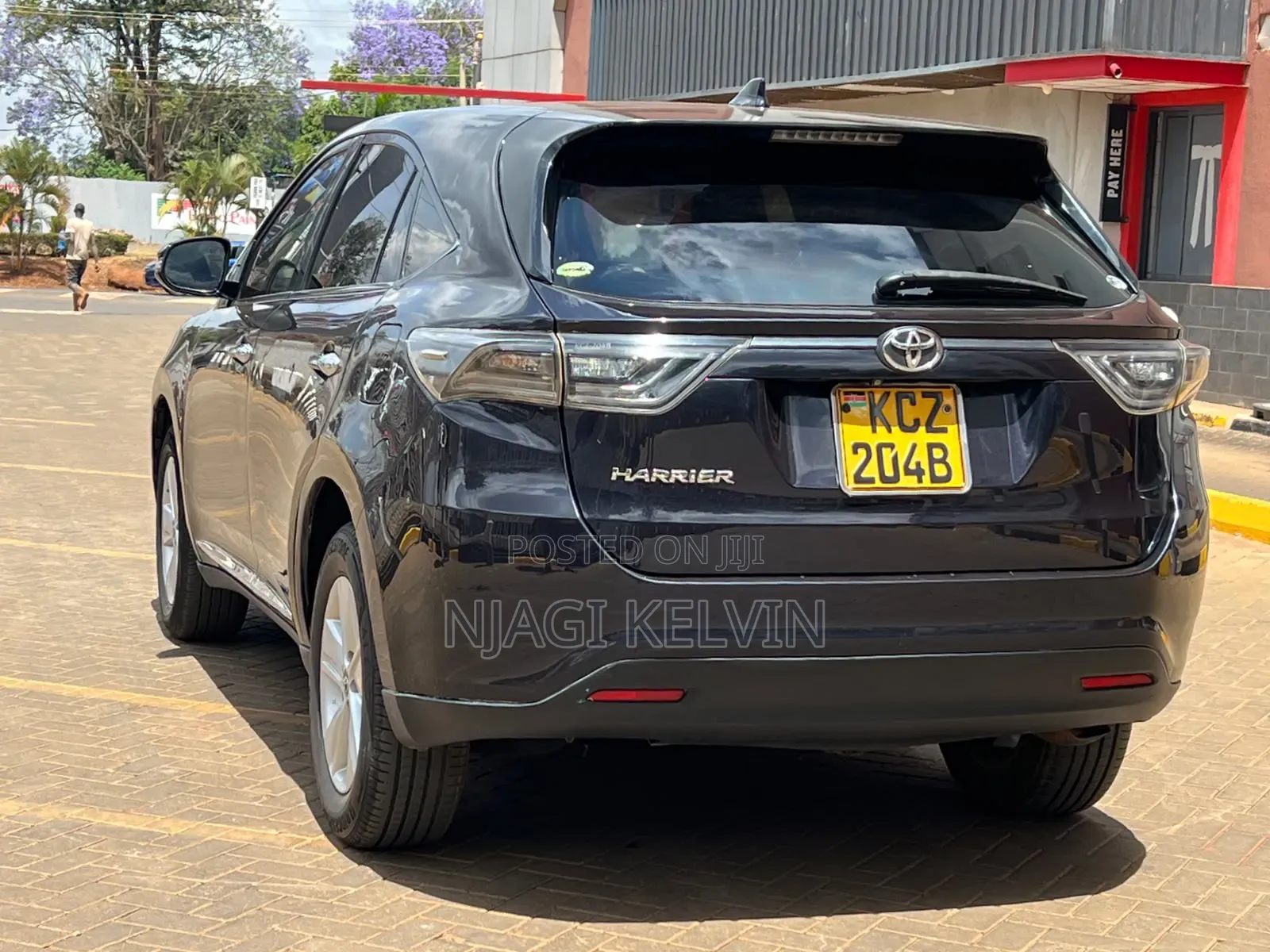 Toyota Harrier 2.0 2014 Black