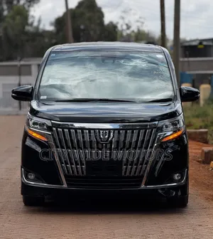Toyota Esquire 2.0 AWD (8 seater) 2019 Black