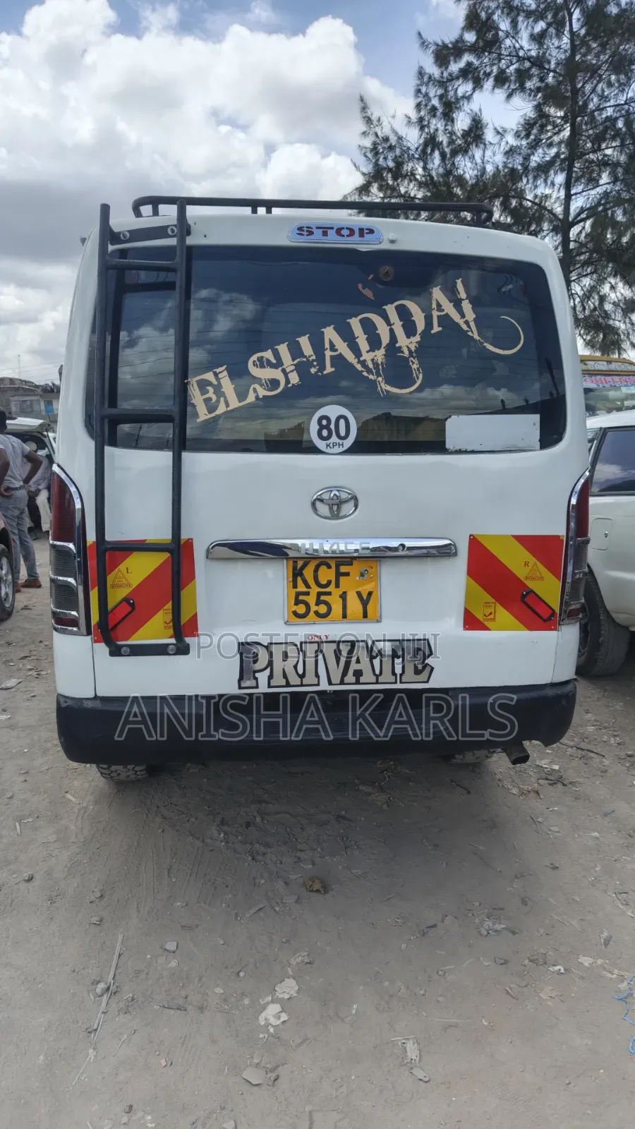 Toyota HiAce 2012 White