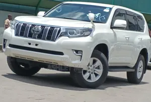 Toyota Land Cruiser Prado 2019 White
