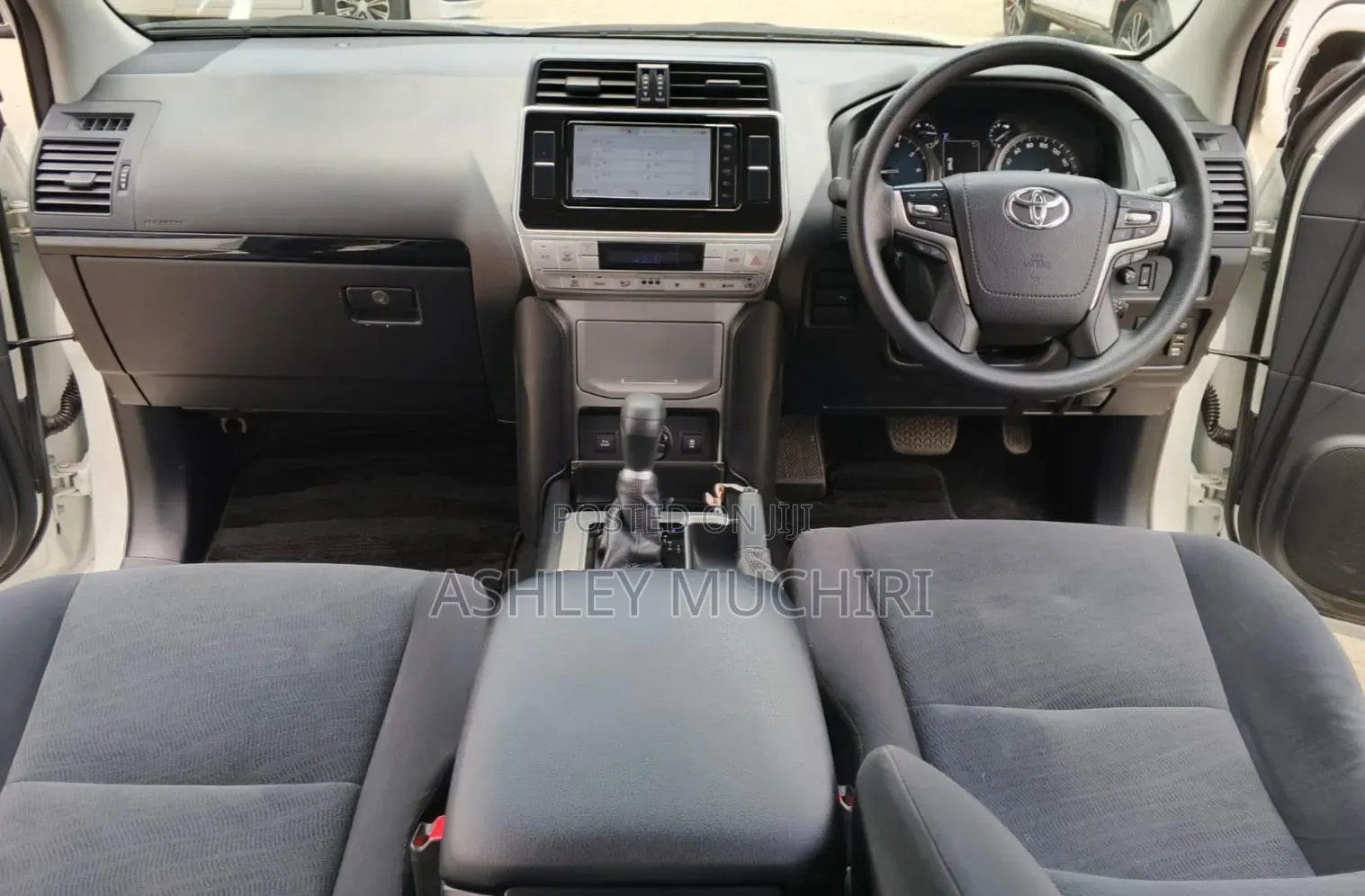 Toyota Land Cruiser Prado 2019 White