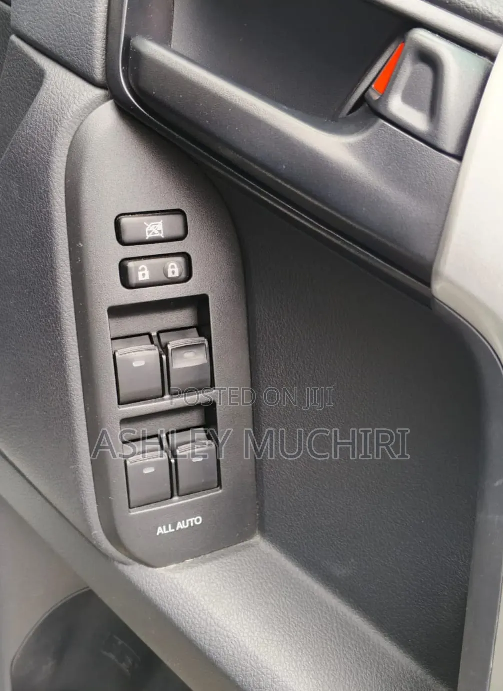 Toyota Land Cruiser Prado 2019 White