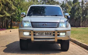 Toyota Land Cruiser Prado 2000 Silver