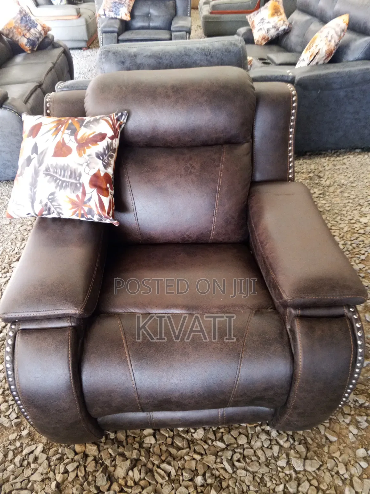 7 Seater Semi Recliner