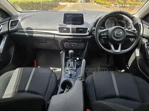 Mazda Axela 2019 Silver