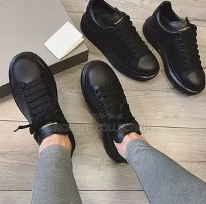 Alexander McQueen Sneakers